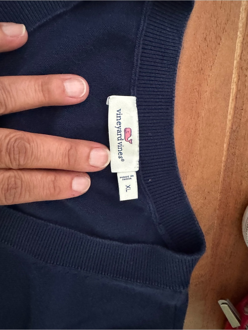 Vineyard Vines Navy Women's V-Neck Sweater - Picture 4 of 4